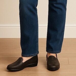 Dansko Women’s 7 Olivia Leopard Metallic Comfort Shoes Clogs Comfort Everyday